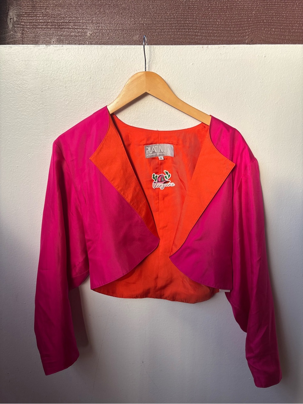 Platinum 90s Pink Cropped Open-Front Blazer with Orange Lining